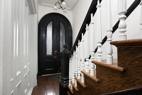 Sold by WorldWide Homes, Inc. | media 3