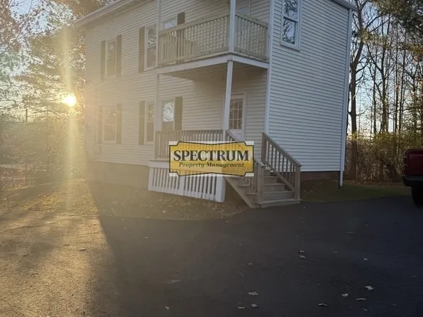 584 Pleasant St #2, Lewiston, ME 04240