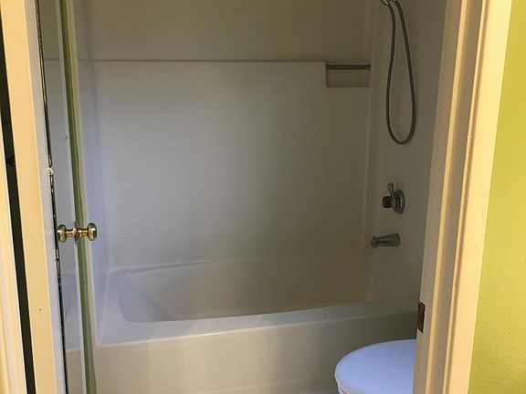 Master Bed Bath