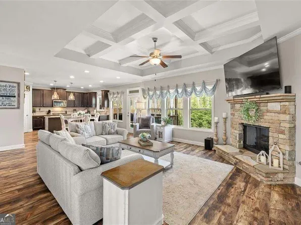 6330 Oldham Ct, Gainesville, GA 30506