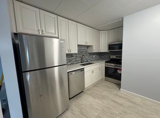 2513 Spring St APT 3104, Woodridge, IL 60517