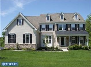121 Candlewyck Dr, Avondale, PA 19311