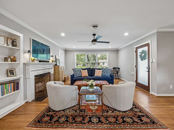 4th image of 9934 Galway Dr
