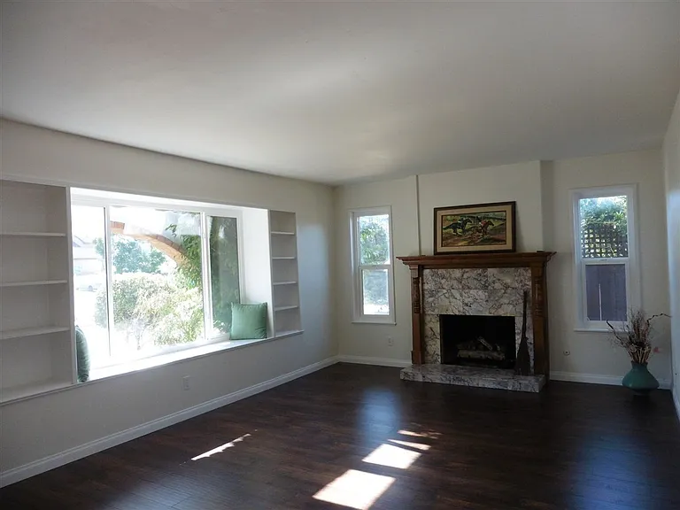 1500 Knob Hill Rd — Photo 4