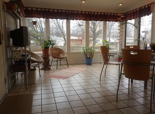 14355 Rainy Lake Dr, Chesterfield, MO 63017