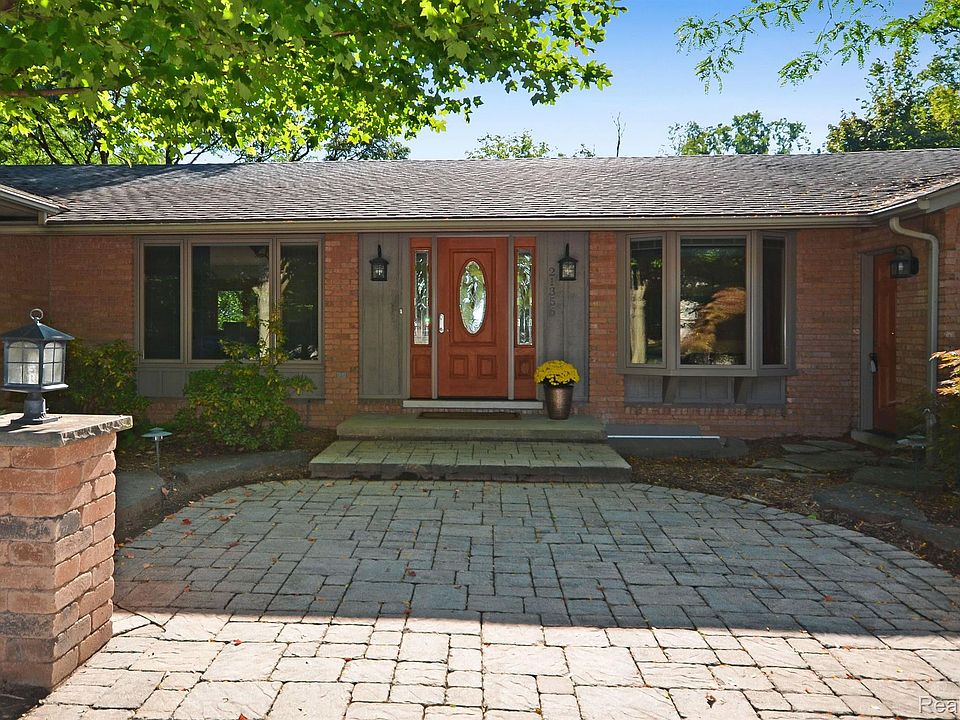 1st image of 21356 Lujon Dr