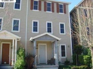 2105 Tsushima St, Hercules, CA 94547