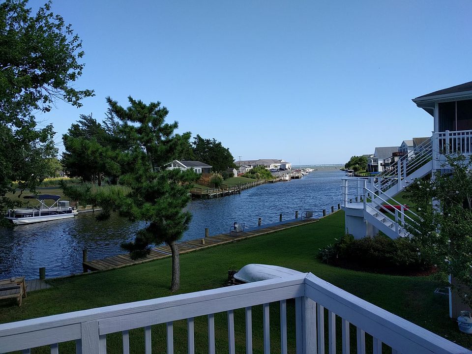 view from downstairs Deck