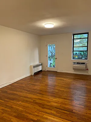 Rented by SP Brokerage Inc | media 4