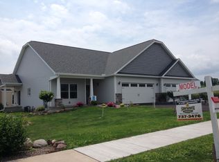 4 Laurie Cres, Brockport, NY 14420