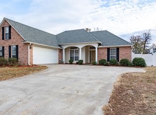 1504 Quebec Dr, Fort Smith, AR 72908