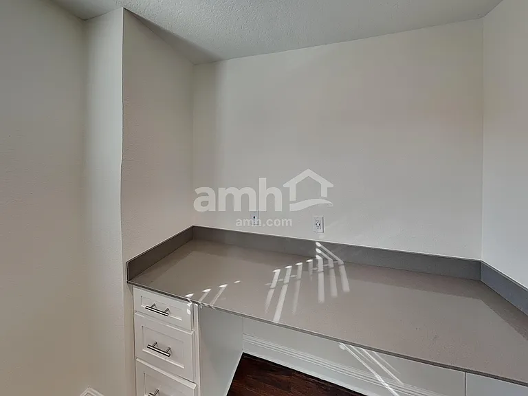 2805 Ponds Trl — Photo 11