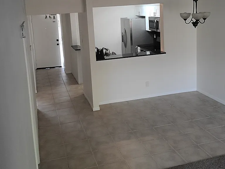 Casa Del Sol Cir — Photo 2