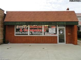 5556 Pearl Rd, Parma, OH 44129