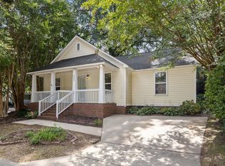 552 Moseley Ln, Raleigh, NC 27601