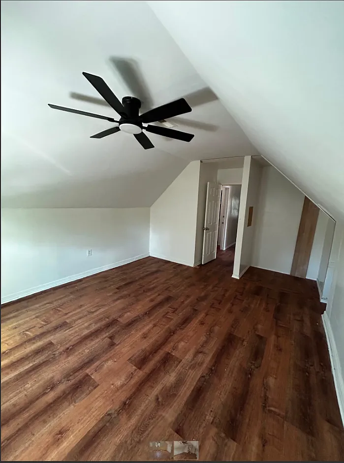 1 bed, 2000 sqft, $650 — Photo 1