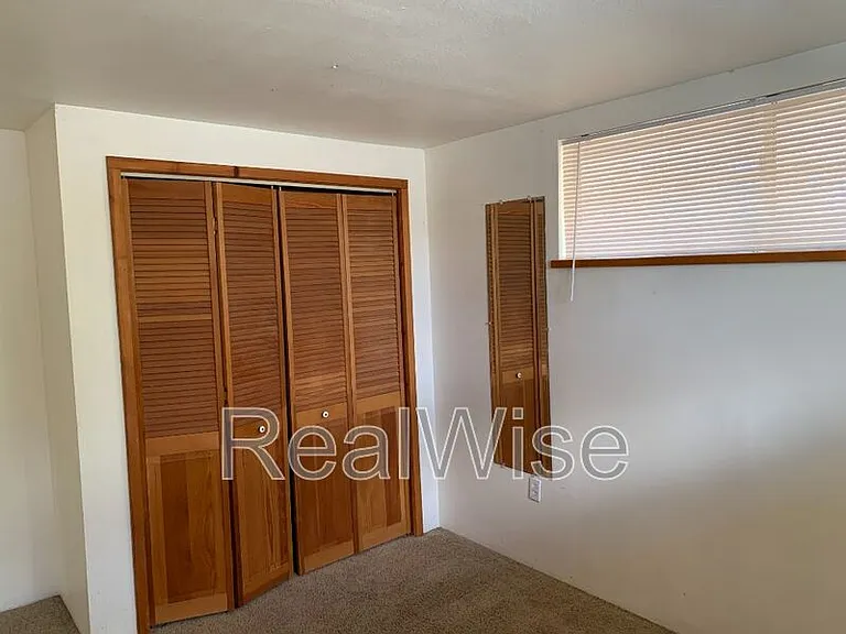 801 Ashland St #5 — Photo 16