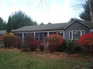 435 Lower Swiftwater Rd, Cresco, PA 18326