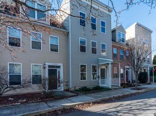 1728 Logan St, Harrisburg, PA 17102