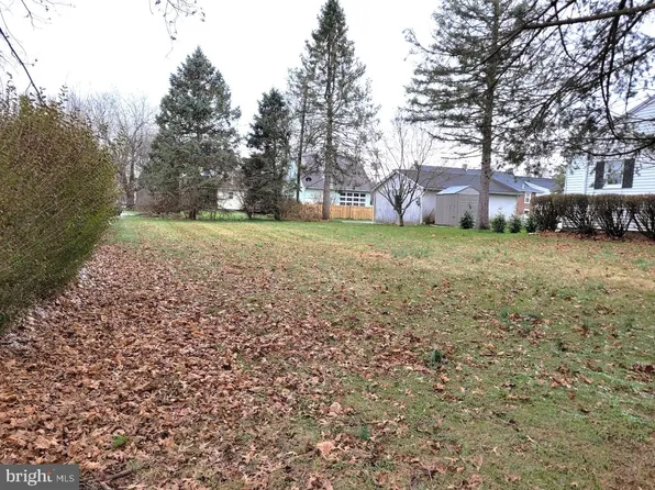 506 W 3rd Ave, Parkesburg, PA 19365