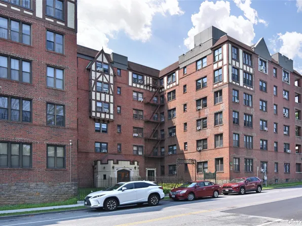590 E 3rd Street #1M, Mount Vernon, NY 10553