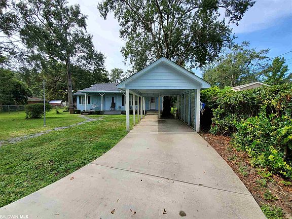 3rd image of 5208 Brown Ln