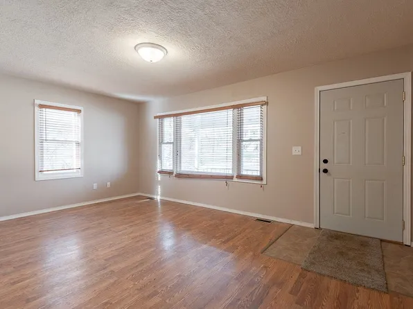 2301 S Milton Dr, Bloomington, IN 47403