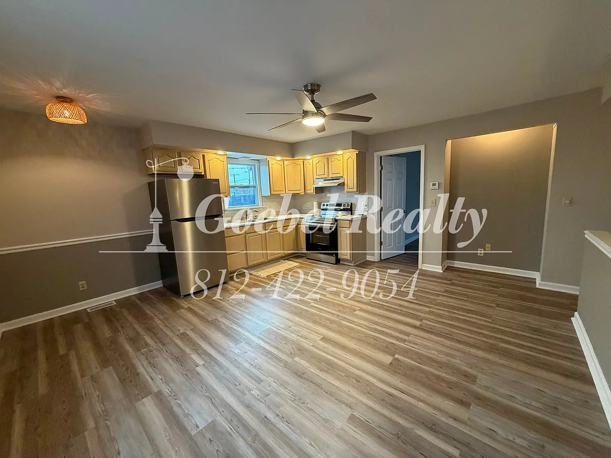 Building Photo - 4245 N 1st Ave #C