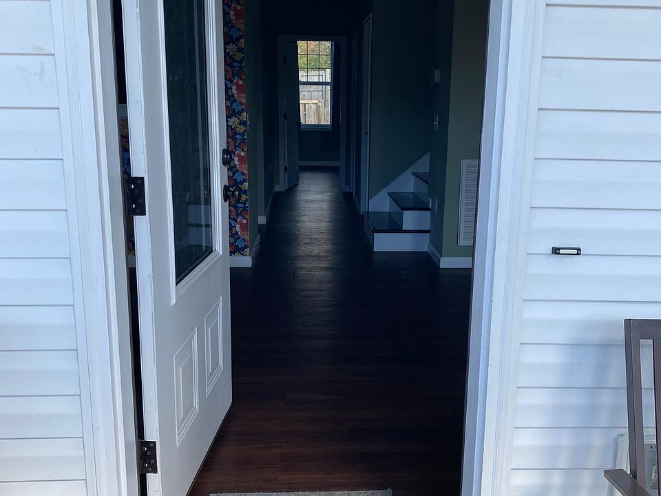 1st image of 345 King Creek Blvd