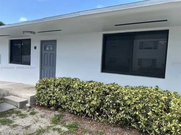 1590 NE 118th St #1, Miami, FL 33161