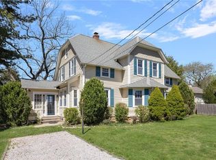 110 Narragansett Ave W, South Kingstown, RI 02879