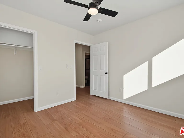 11510 Fenton Ave — Photo 8