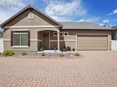 6742 Windbrook Ct, Colorado Springs, CO, 80927