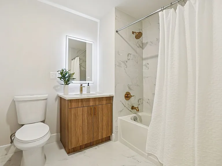 Cortlandt Terrace — Photo 65