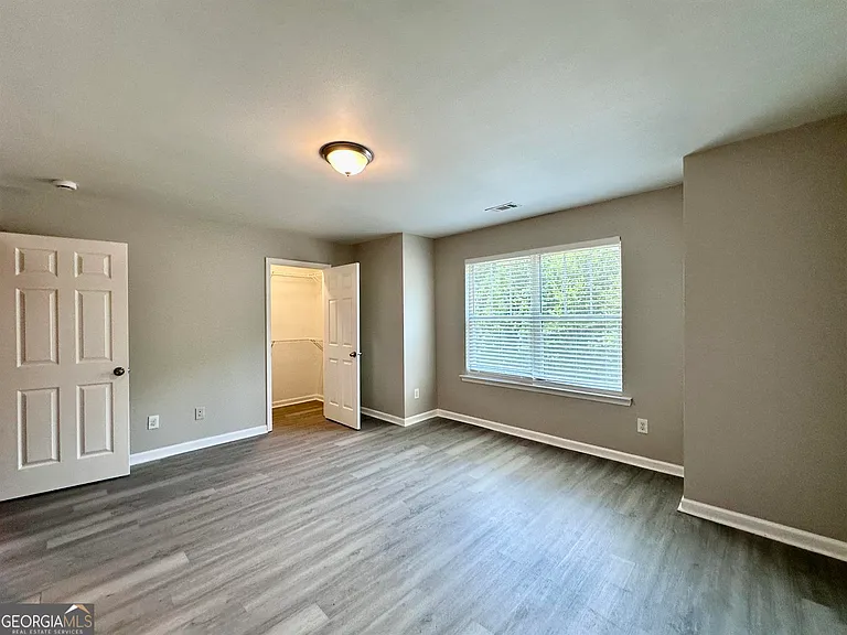 706 Keeshono St — Photo 8