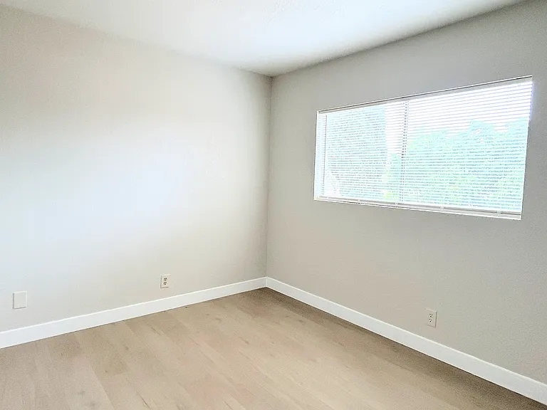 1603 Swarthout Ct — Photo 14