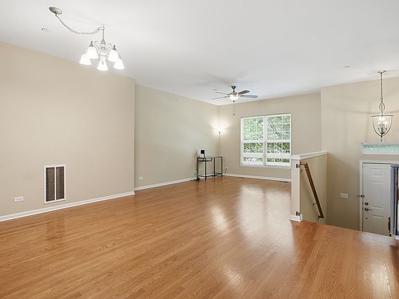 4th image of 1149 Chelsea Dr