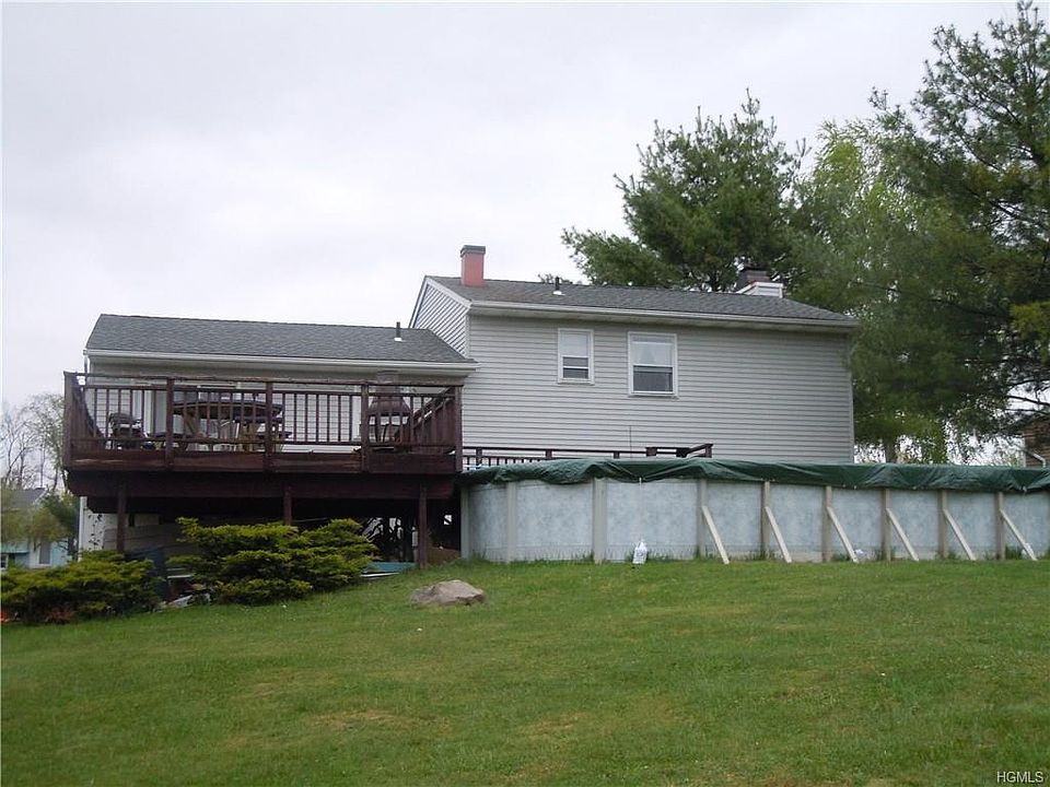 2nd image of 7 Exeter Ct