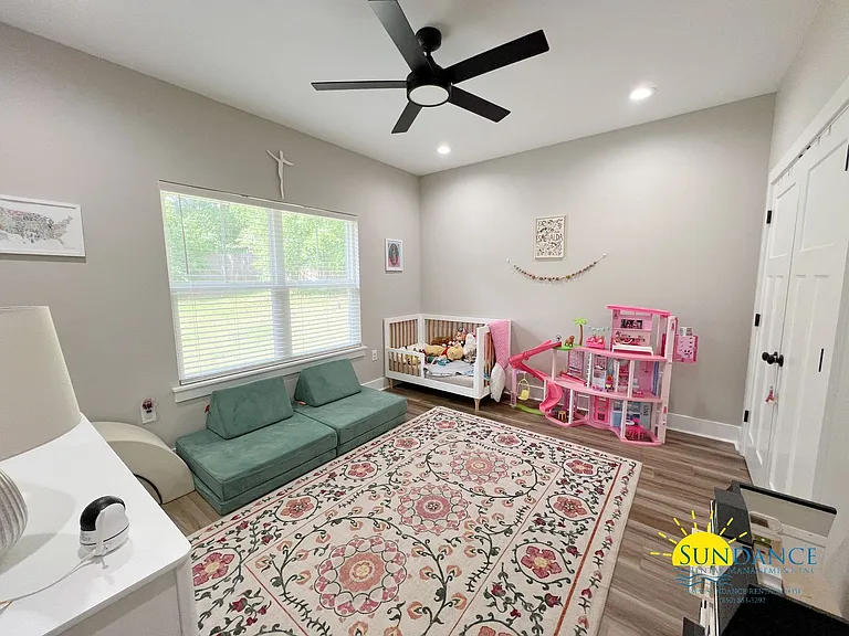 1539 Kais St — Photo 15