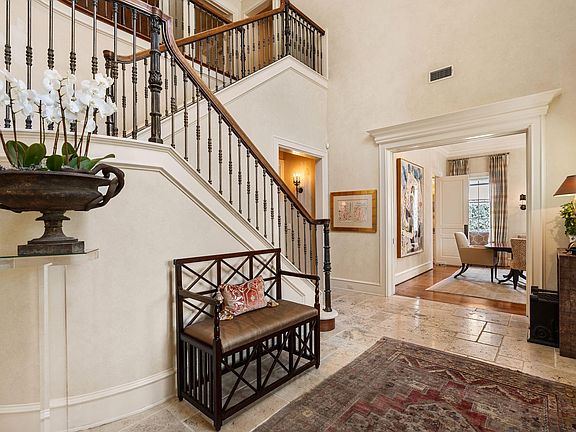 4th image of 4012 Piping Rock Ln
