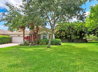 11250 Osprey Lake Ln, West Palm Beach, FL 33412