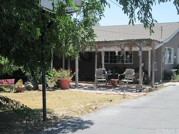 2nd image of 1911 W Belcher Ave