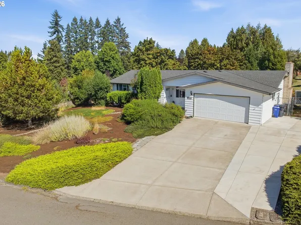 21880 S Somerset Dr, Oregon City, OR 97045