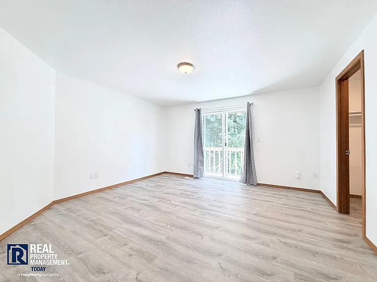 1317 Contra Costa Ave — Photo 14