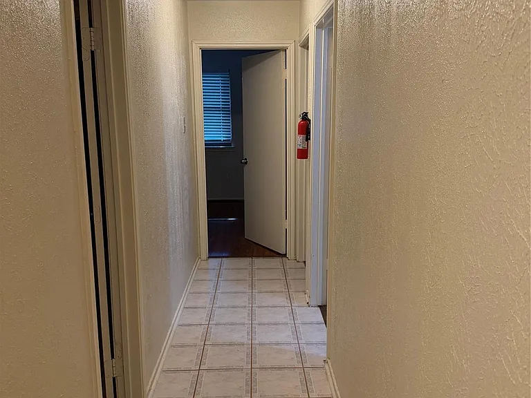 1423 Elkwood Dr — Photo 21