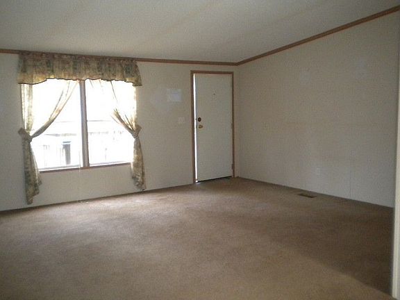 5th image of 47 Private Road 1325