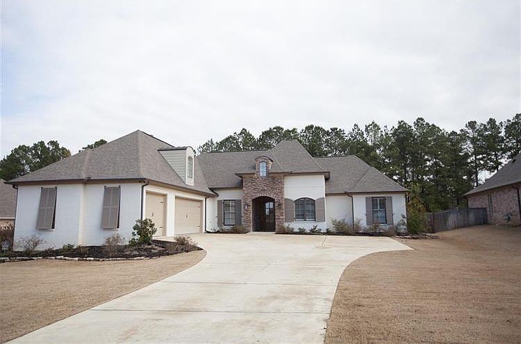 1st image of 205 Ironwood Plantation Blvd