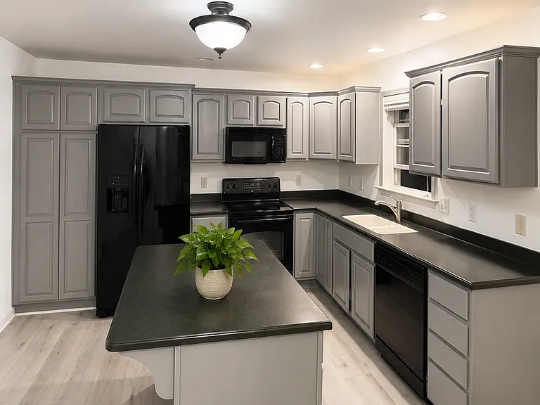 108 Schoolhouse Rd — Photo 9