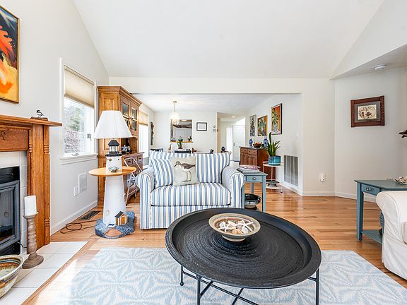 4th image of 8 Forest Gate UNIT 8