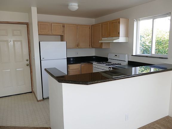 4th image of 7751 24th Ave NW #D